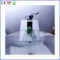 2015 New Self-Power 3 Color LED Basin Tap Faucet (FD15052F)